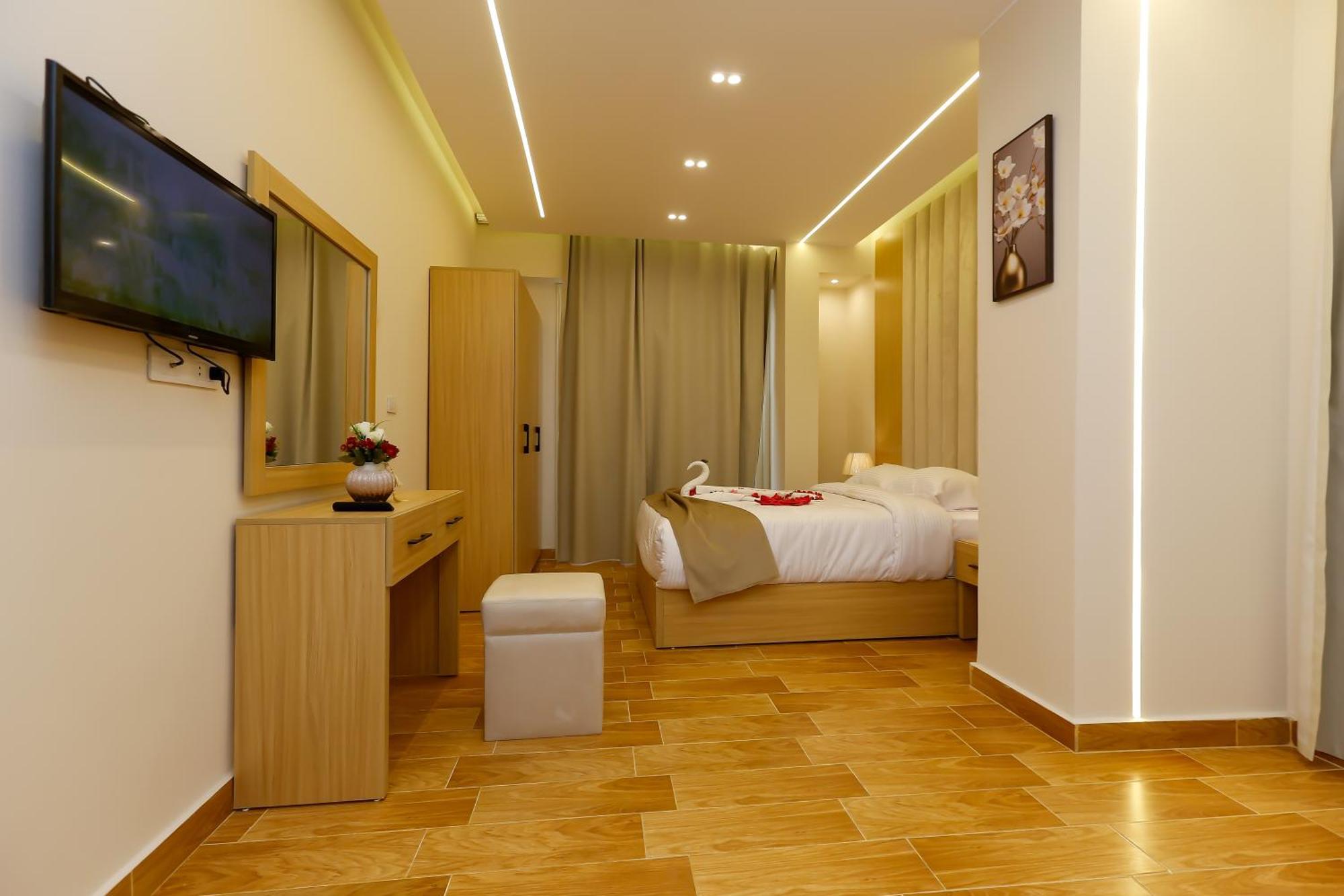 Rizk Pyramids View Hotel Kafret el-Gabal Exteriör bild