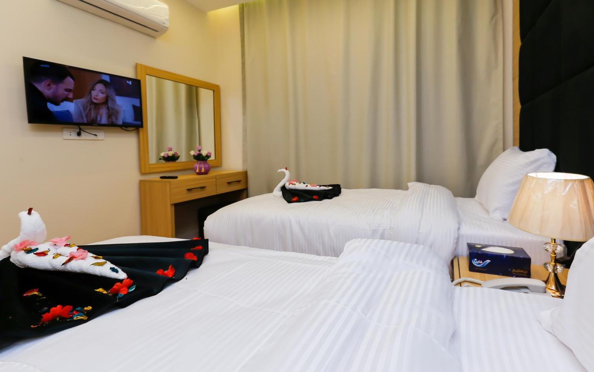 Rizk Pyramids View Hotel Kafret el-Gabal Exteriör bild